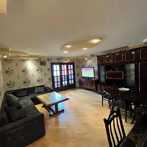 https://happy-home-in-tbilisi.alltbilisihotels.com